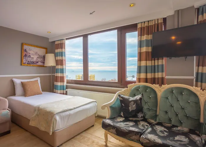 Tashkonak Studio Suites
