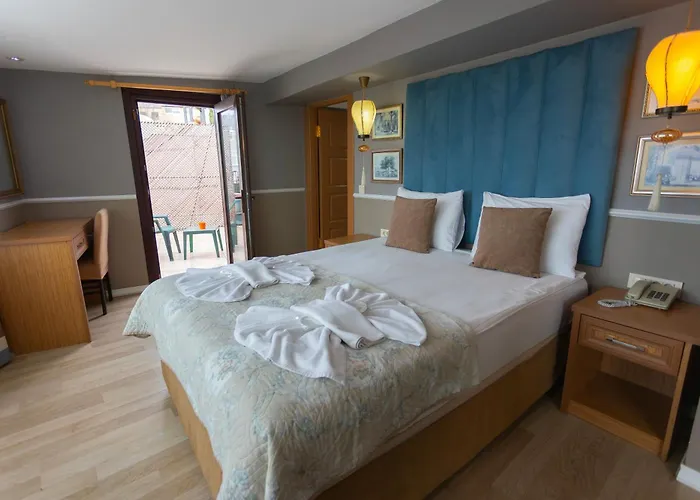 Tashkonak Studio Suites